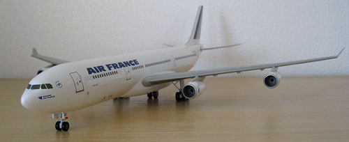 1/200 ホーガン・ウイングス エールフランス A340-300