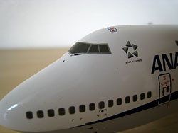 1/200 全日空商事 ANA公式モデル B747-400 JA8958