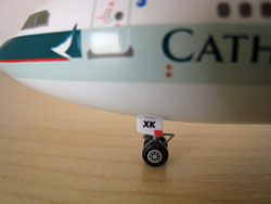 キャセイパシフィック航空A340-300 飛行機模型 000000052176_wda3mcF.jpg
