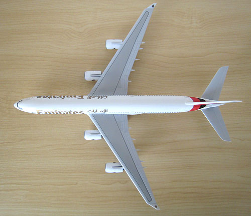 エミレーツ航空、エアバスA340-500型機で最後の飛行を実施