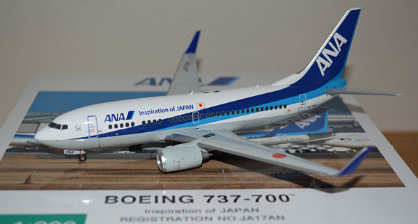 全日空 ANA 1/200 ボーイング 737-700 ダイキャストモデル-