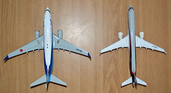 1/200 全日空商事 ANA B737-700 JA17AN