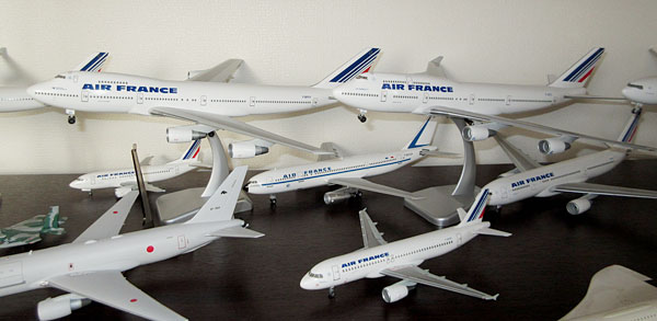 ホーガン製１／２００英國航空Ｂ７４７－４００プラスティック製スナップフィット ホーガン製1／200英國航空B747－400プラスティック製