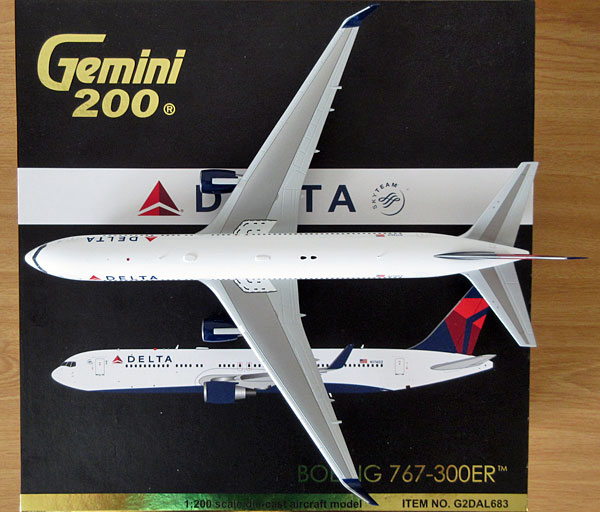 ジェミニ200 DELTA BOEING 767-300ER
