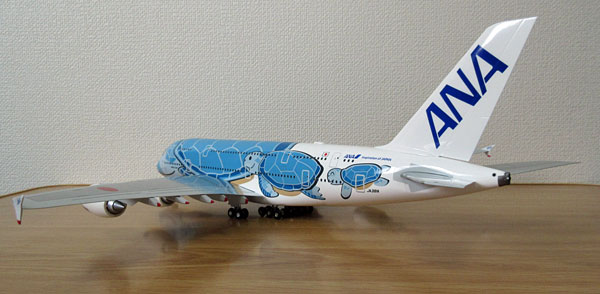 1/200 全日空商事 A380 FLYING HONU JA381A