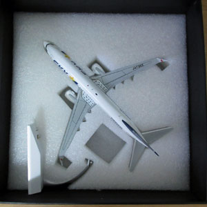 1/200 スカイマーク B737- 800 旅客機（ダイキャスト） 1/200 ジェミニ200 スカイマーク B737-800